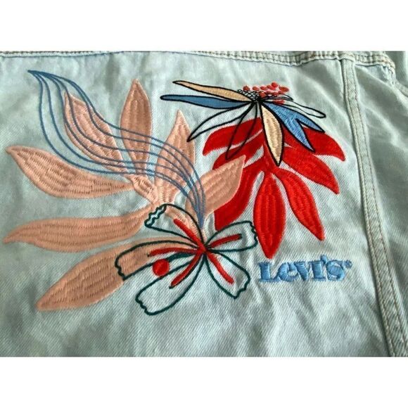 Levi’s Women’s 29944153 Embroidered Ex Boyfriend Jean Denim Trucker Jacket Sz S - Picture 3 of 11